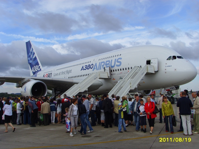 A380: 